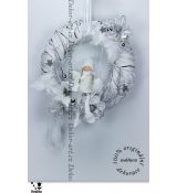 Věnec s ledovými květy a bílým andílkem