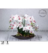 Velké květinové aranžmá orchidejí do moderního interiéru