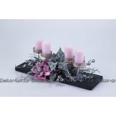 Moderní šedý adventní svícen s růžovou magnolií a LED ledovou větvičkou
